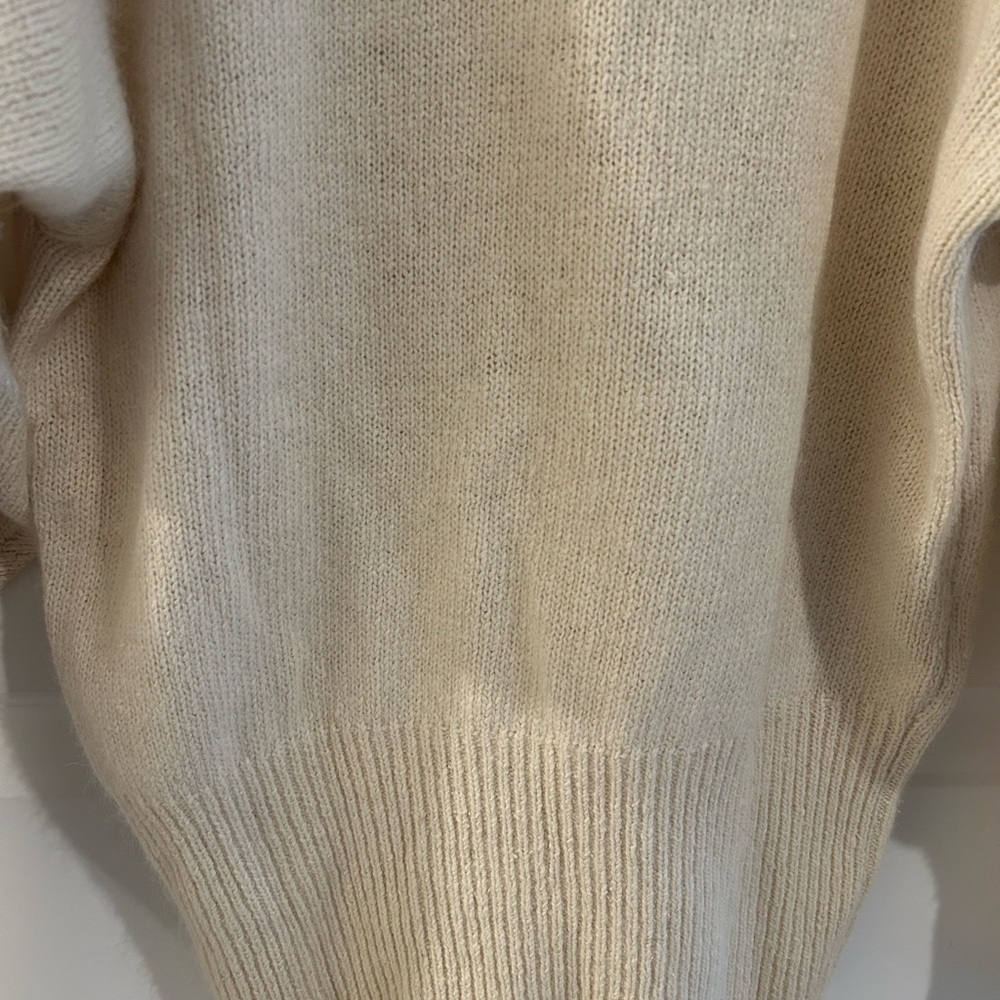 Vintage Silk Angora Turtleneck Sweater Cream Size M - Picture 12 of 14